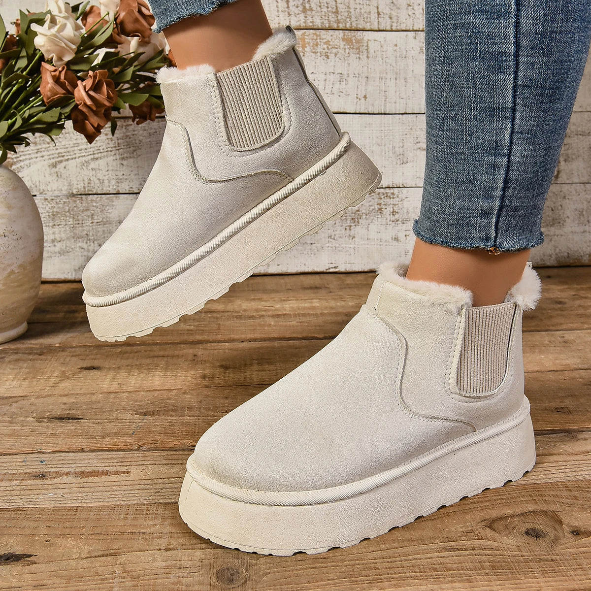 2024 Winter Women Short Plush Warm Snow Boots Casual Shoes  New Suede Fur Chelsea Ankle Boots Flats Platform Ladies Shoes Botas